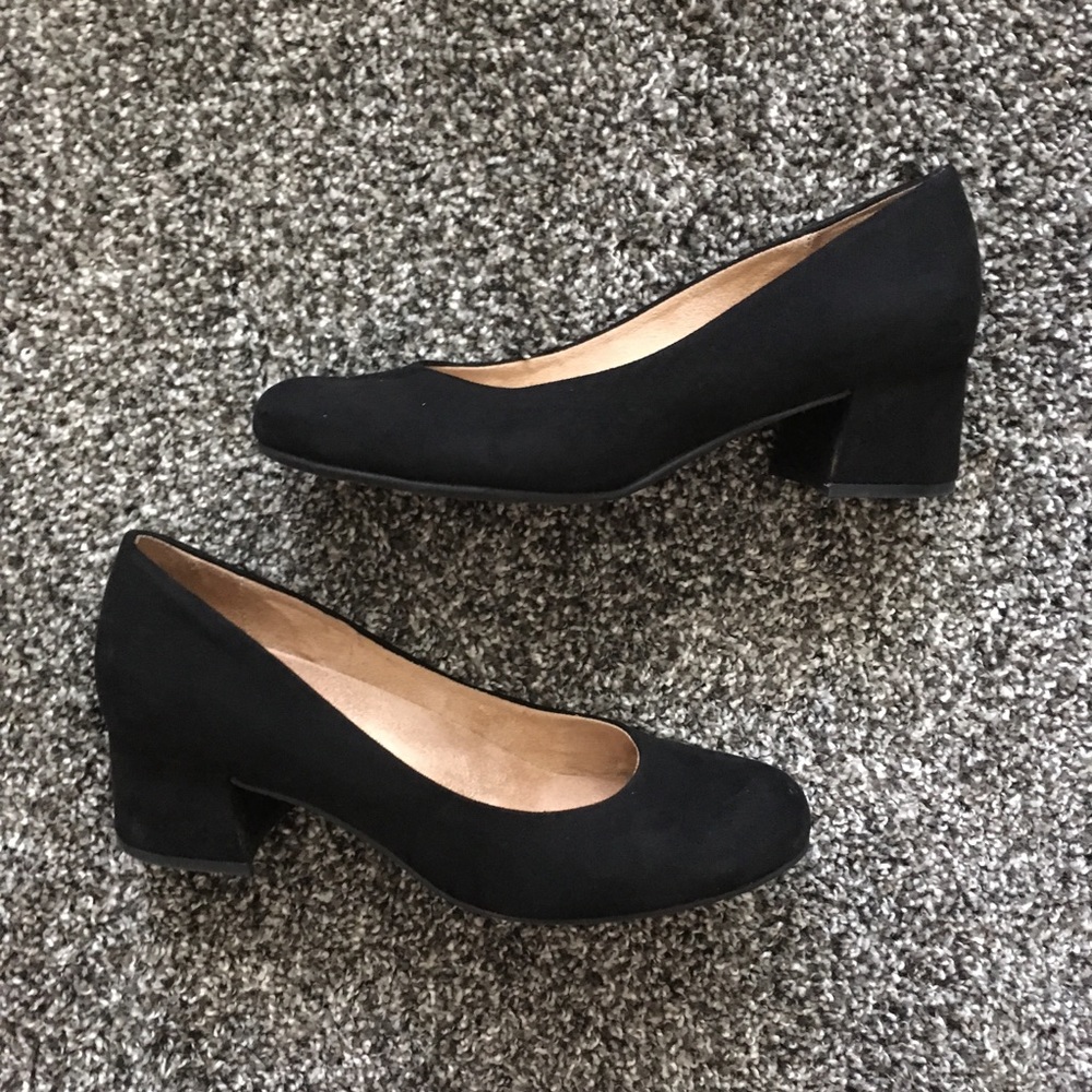 Naturalizer microsuede block heels